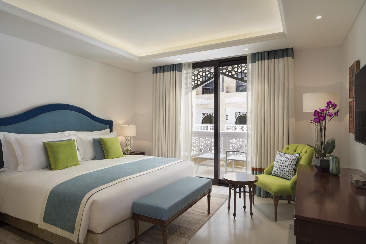 Al Najada Doha Hotel Apartments by Oaks Bagian luar foto