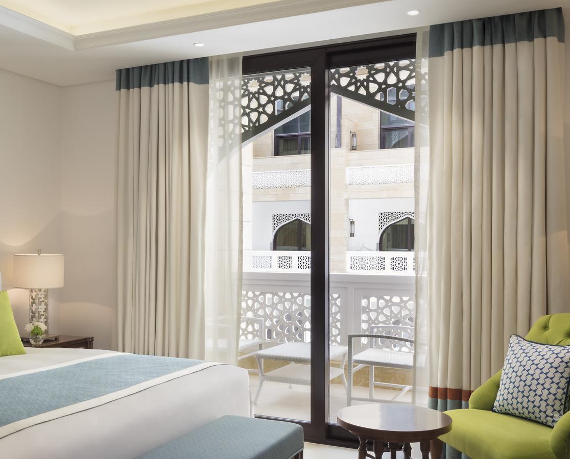 Al Najada Doha Hotel Apartments by Oaks Bagian luar foto